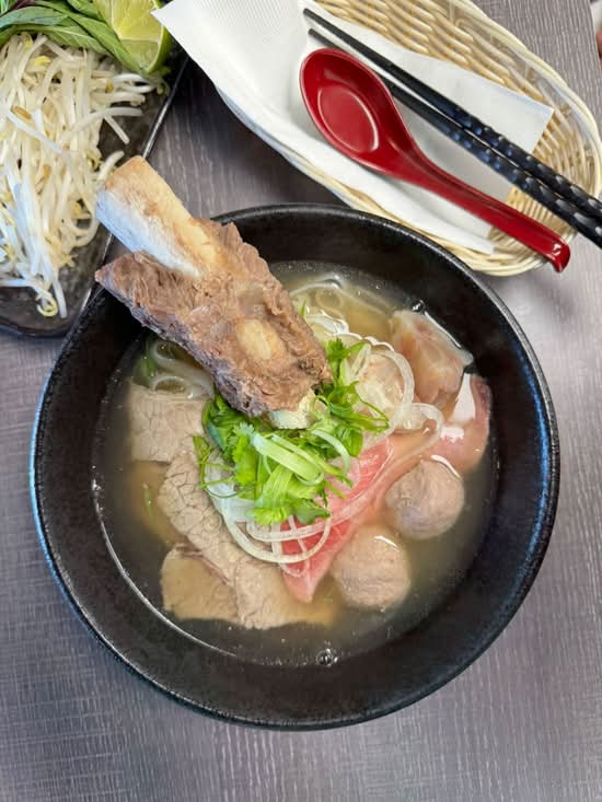 Phở Đặc Biệt / Special Beef Noodle Soup