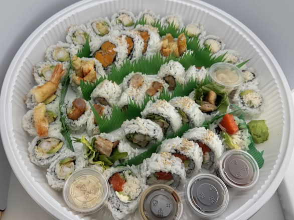 Party Tray C (39 Pcs)