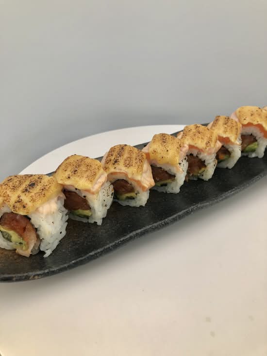 Aburi Miso Salmon Roll