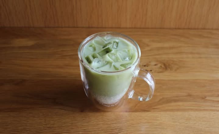Iced Latte Strawberry Matcha