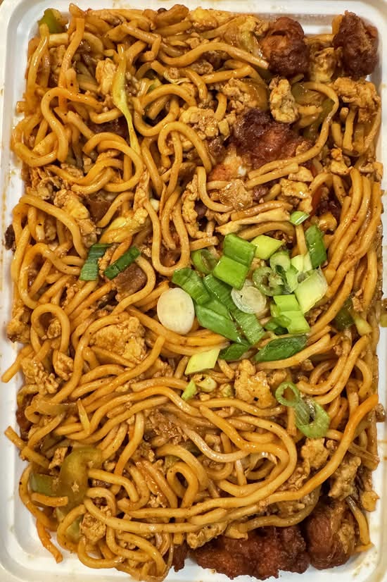 Schezuan Chicken Noodles