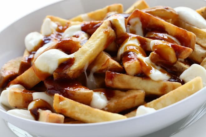 Large Poutine
