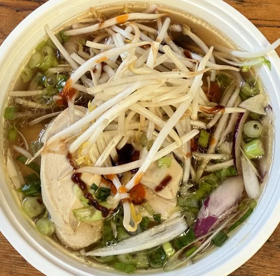 Phở Gà (Large)