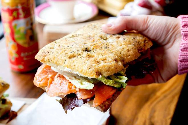 Smoked Salmon Sandwich