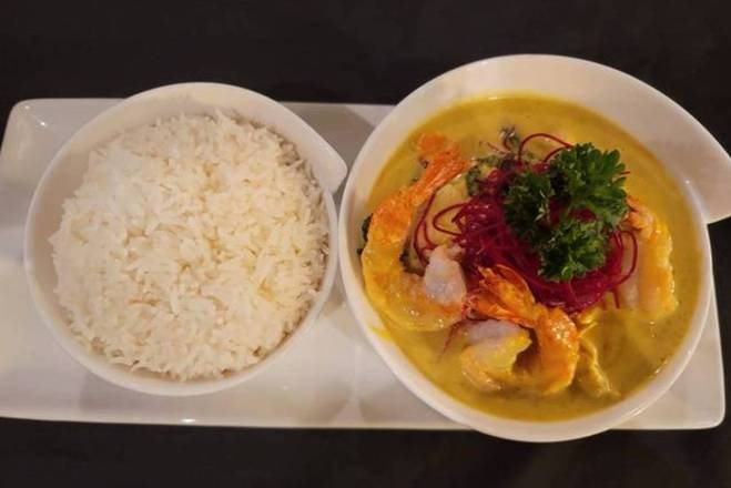 YELLOW CURRY