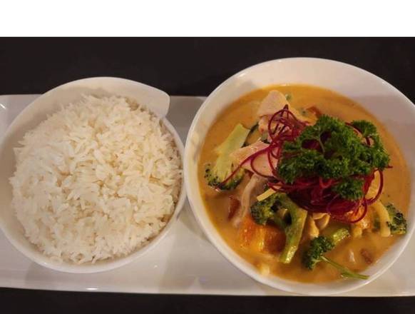 RED CURRY