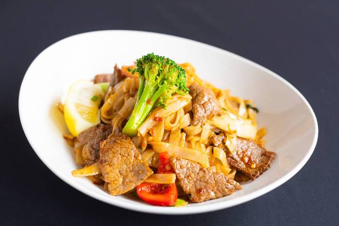 Thai Spicy Noodles (Pad Kee Mao)