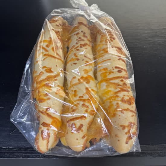 Cheese sticks (6Pk)