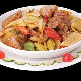 Beef with Pickled Ginger & Pineapple