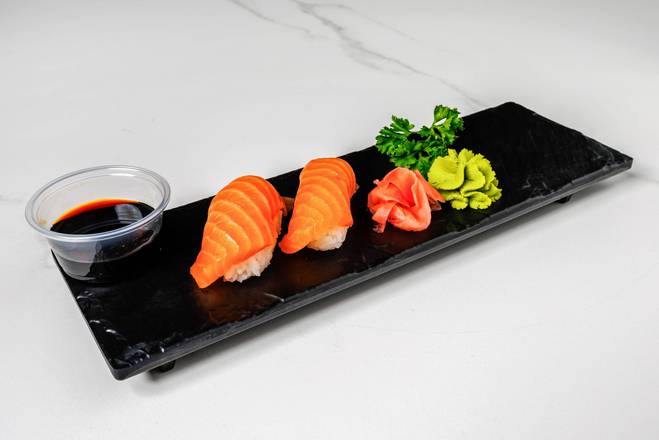 Salmon Sushi 2pcs