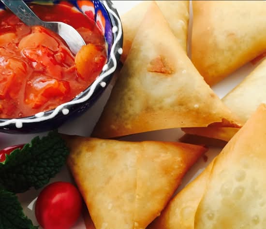 Veggie Samosa 4Pcs