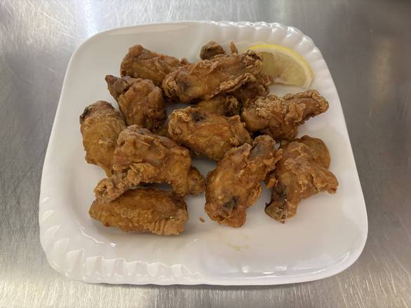 C4. Deep Fried Chicken Wings