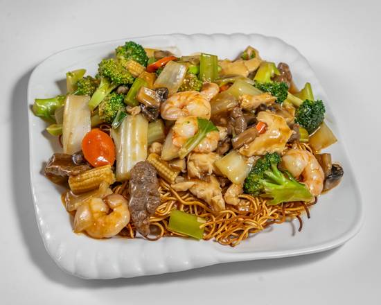 C9. Cantonese Chow Mein