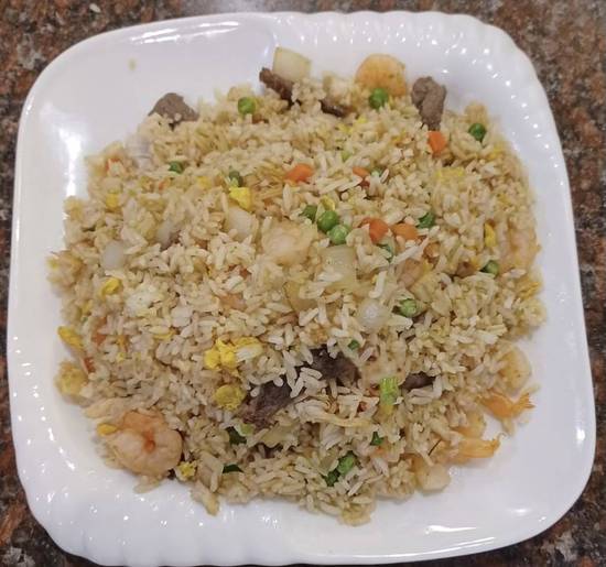 C32. Young Chow Fried Rice
