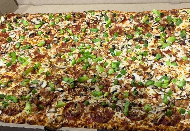 Canadian Deluxe Pizza
