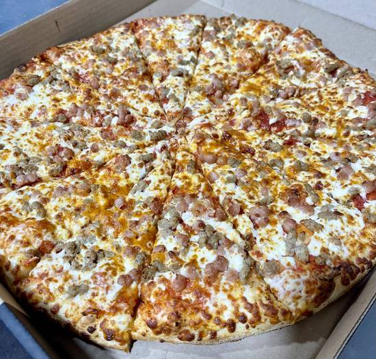 Bacon Cheeseburger Pizza