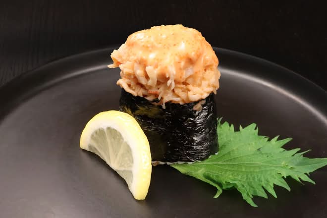 Spicy Kani Nigiri
