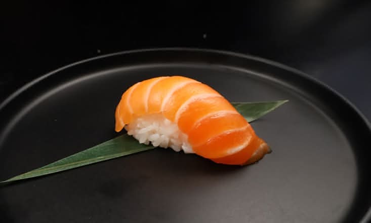 Salmon Nigiri