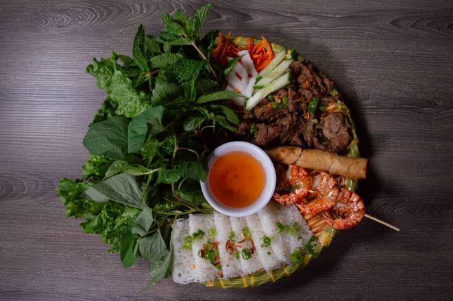 H4. BBQ Shrimp, BBQ Pork, and Spring Roll Platter (Banh Hoi Tom Nuong, Thit Nuong, Cha Gio)