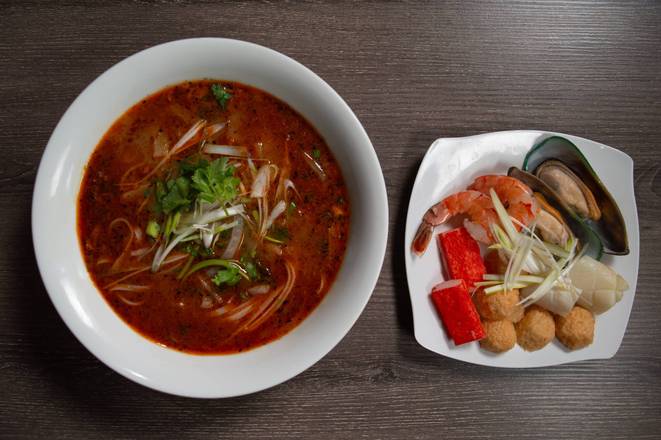 P14. Sate Seafood with Rice Noodles
