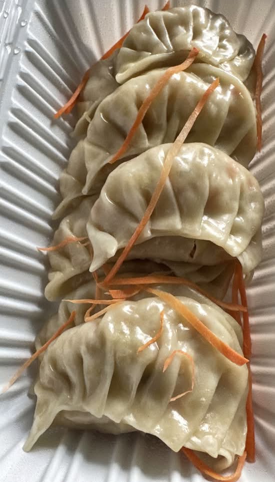 VEG MOMO"S