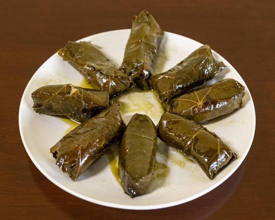 Stuffed Grape Leaves (8 pcs)