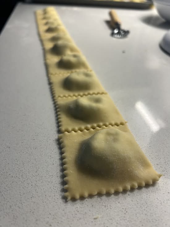 Artisan Handmade Ravioli(9-10pcs)