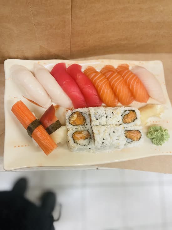Sushi Deluxe