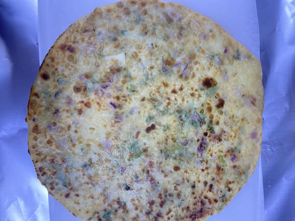 Aloo Pyaaz Paratha