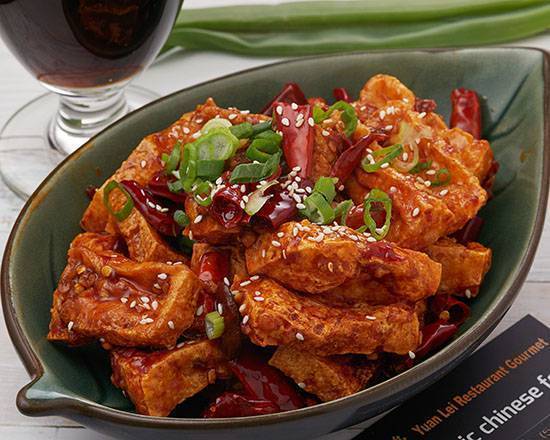 L23 - Tofu épicé / Spicy Tofu