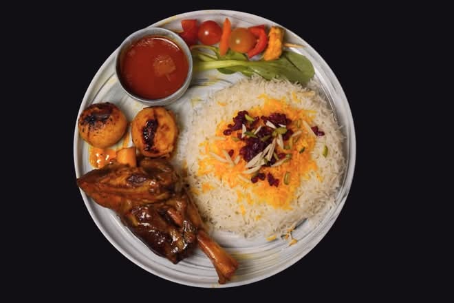 Lamb shank( باقالی پلو با ماهیچه)