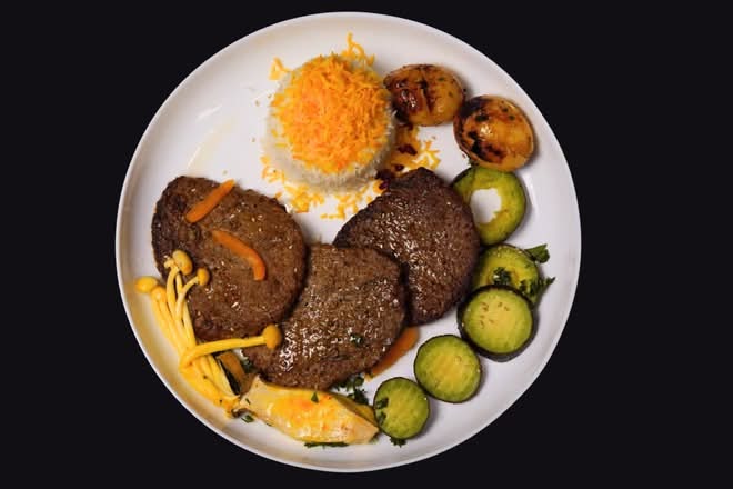 Narenj special Beef (بیفتک ویژه نارنج)