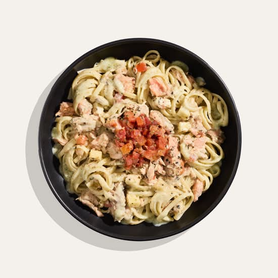 Linguine saumon, pesto & brie - modérée / Chicken, parmesan & pepper linguine - moderate