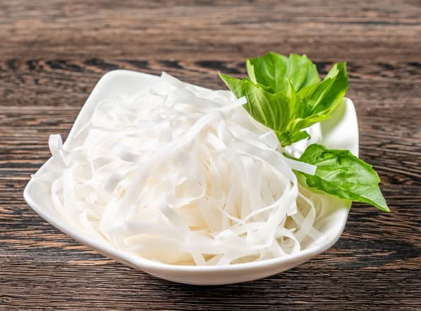 D2. Rice Noodles - OO