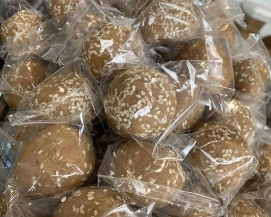 Sesame Round - "Ellu Urundai"