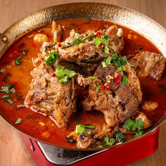 Leng Saab TomYum Hot Pot