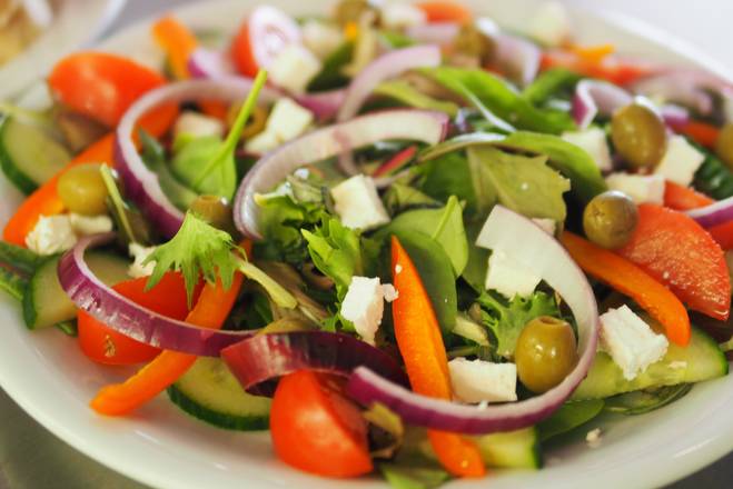 Home Salad / Salade Maison