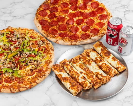 Small 2 Can Dine Pizza combo (10”)