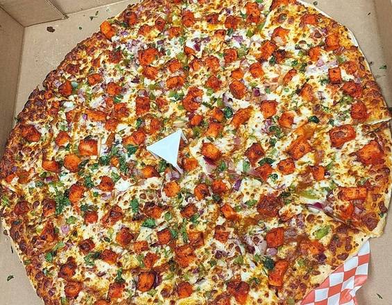 Butter Chicken Pizza