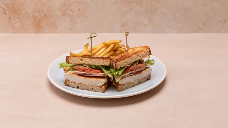 Grilled Chicken Sandwich / Sandwich au poulet grillé