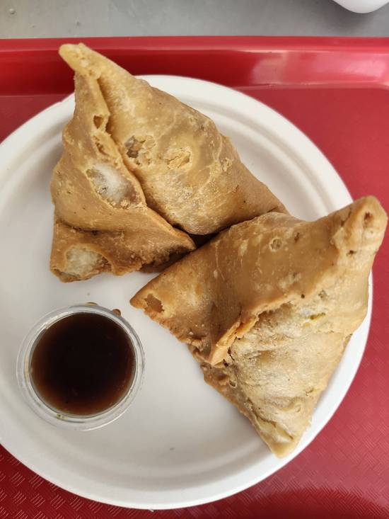Large Chicken Samosa (1 Pc)