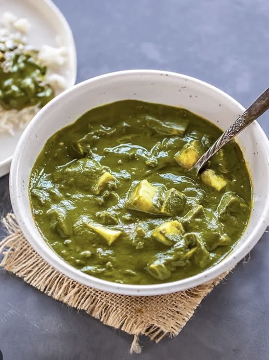 Palak paneer with basmati rice and naan bread
