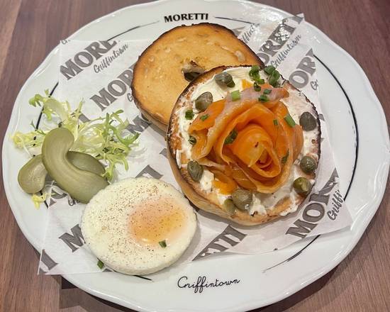 Bagel Smoked Salmon & Cream Cheese