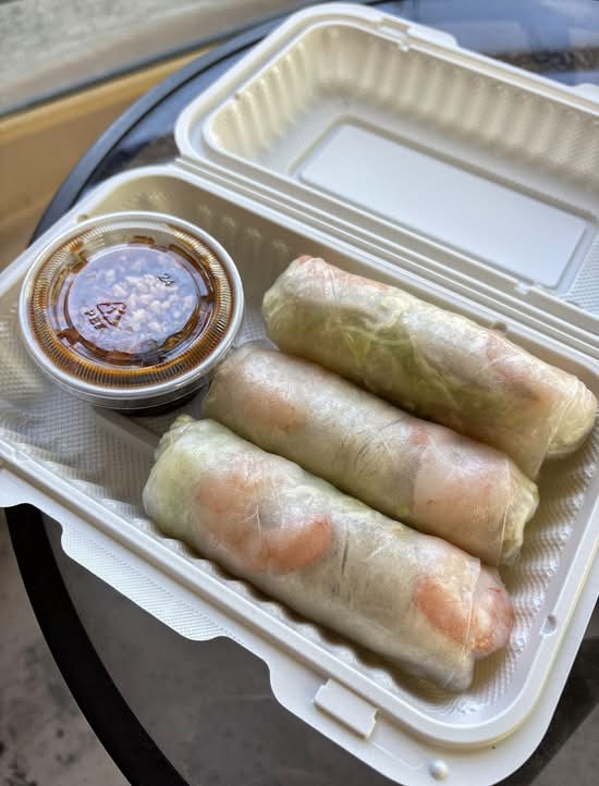 19A - Salad Rolls