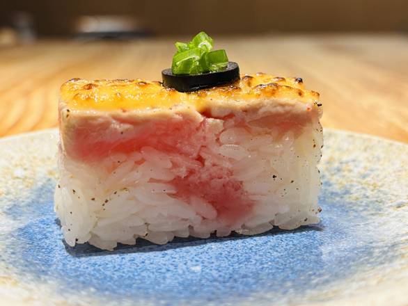 Ahi Tuna Oshi (3pc)