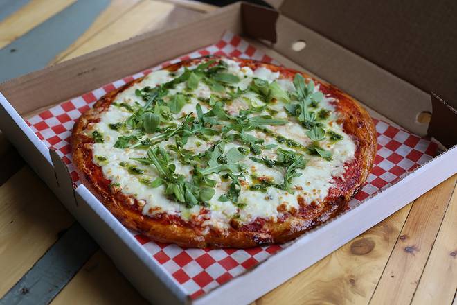 Pizza Roquette et Pesto / Arugula and pesto pizza