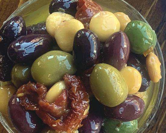 Olives marinées / Marinated olives