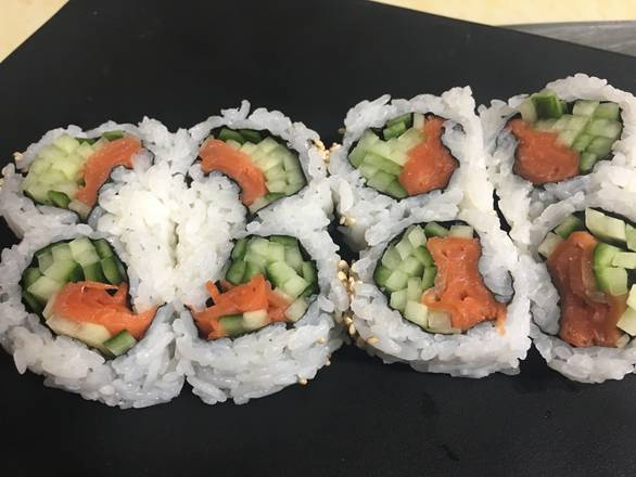 Smoked Salmon Roll