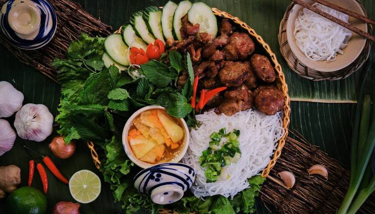 Pork Patties Platter/ Met Bun Cha