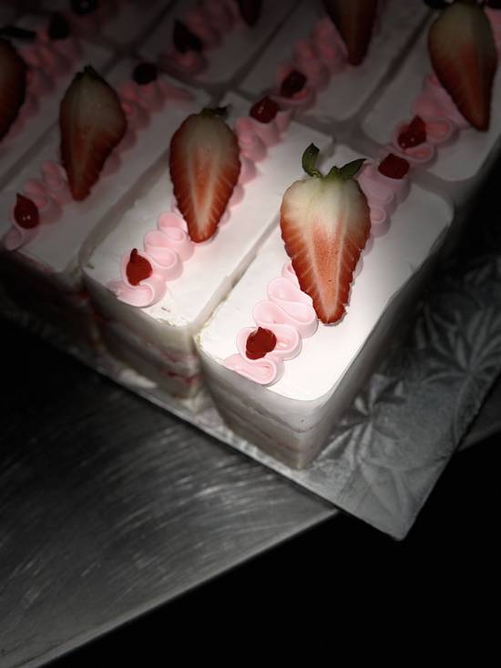 Strawberry pastry